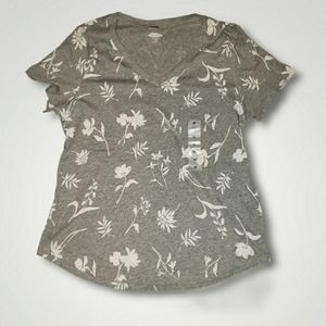OLD NAVY V-NECK TEE SHIRT MEDIUM